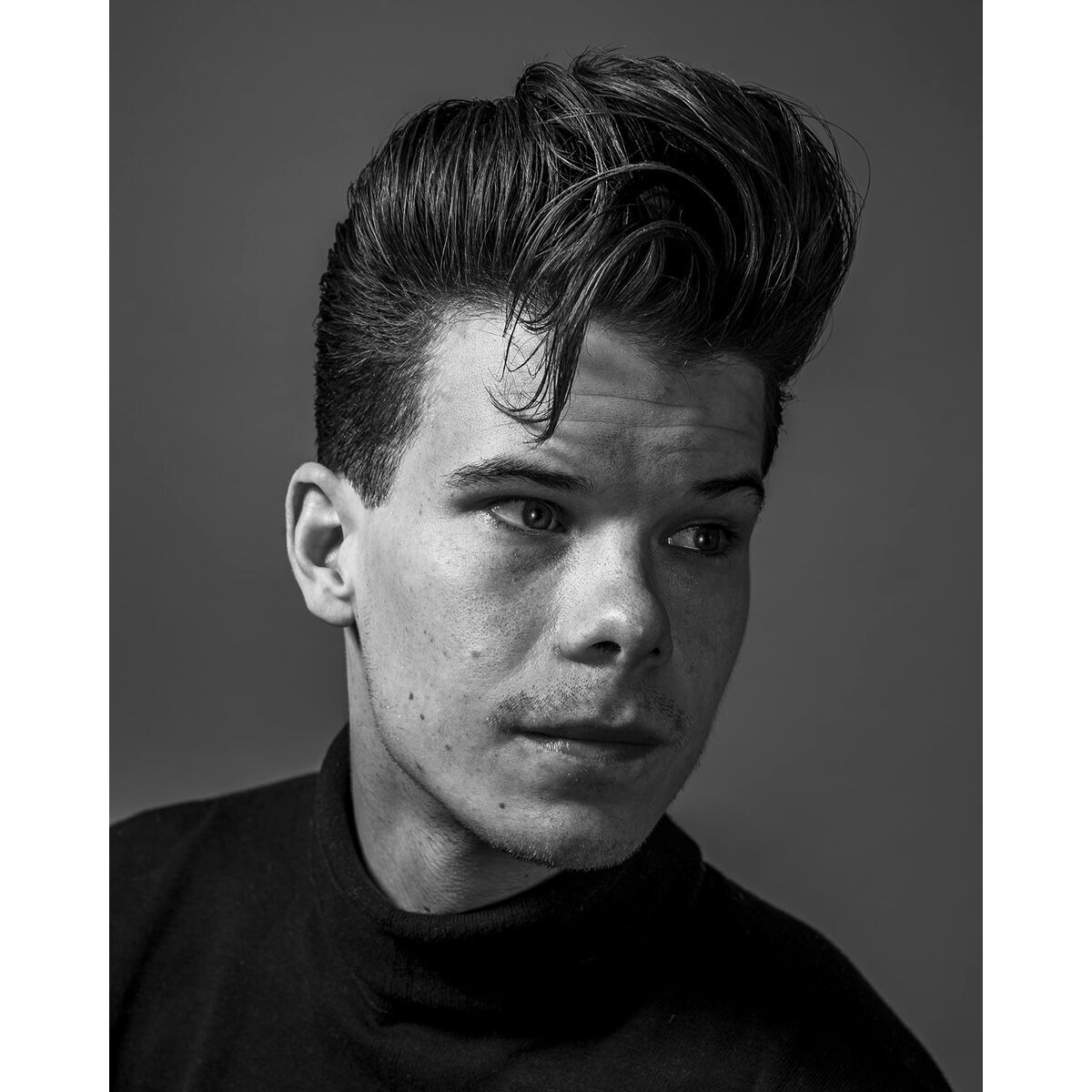 V2H0EC97BAC022A0FAD708F764A4D72F86DR7785454P4