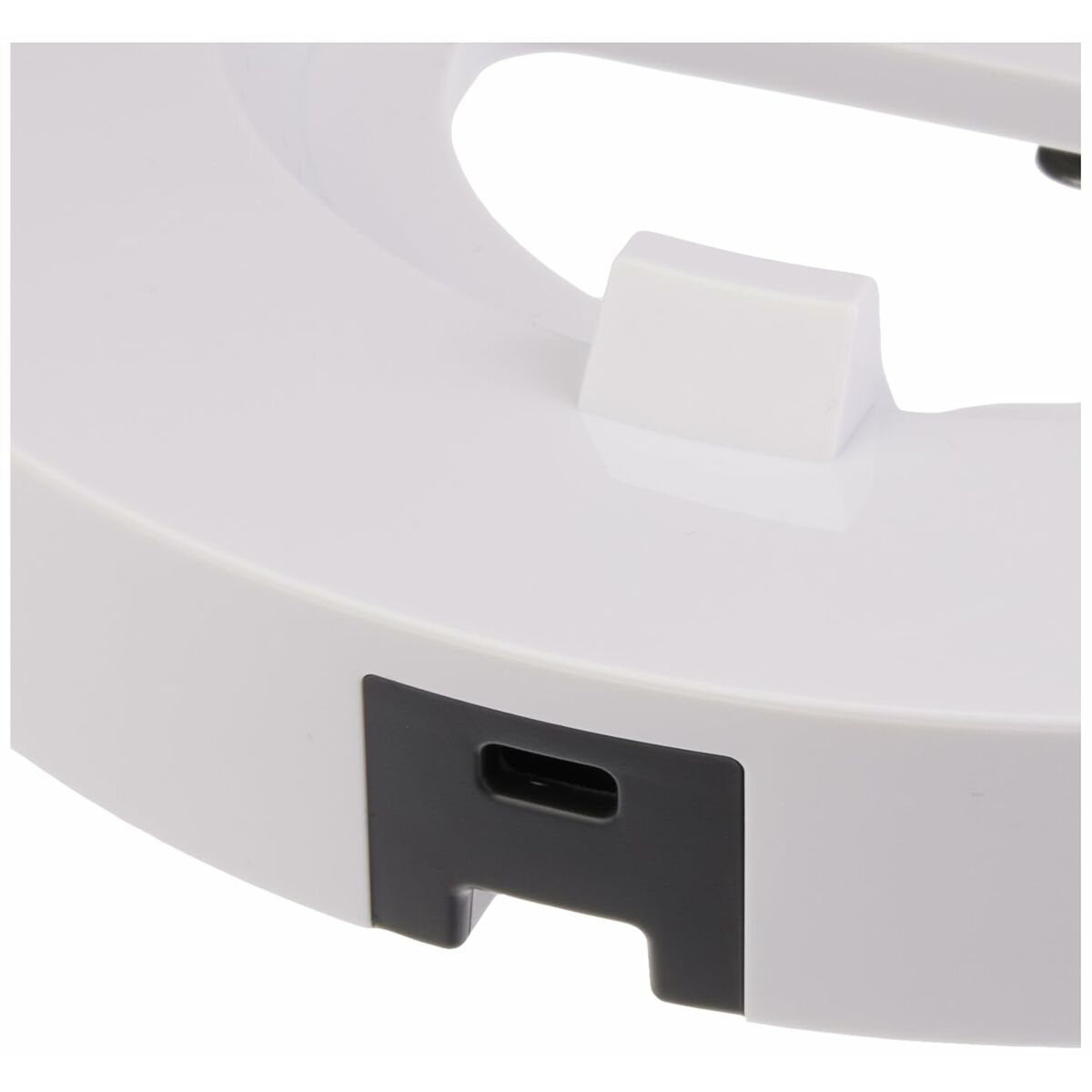 V4HD7B38689ADA94595460C06E20947D431R7040069P5