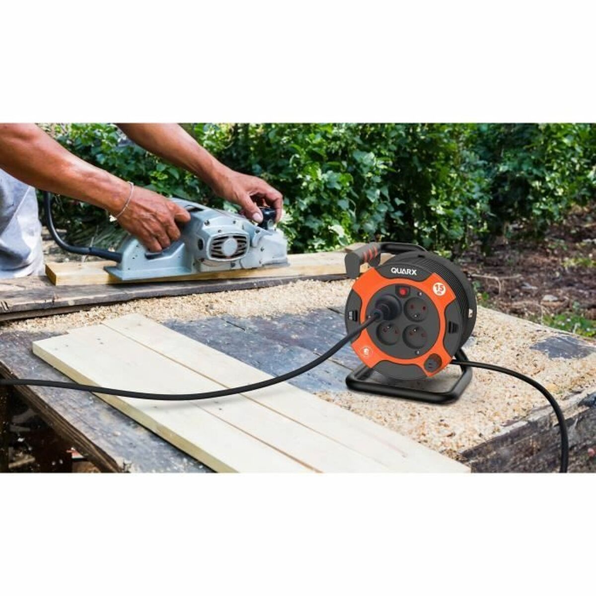 V6H162081C1CBD05D54F97B2E754C6BF744R6663230P2