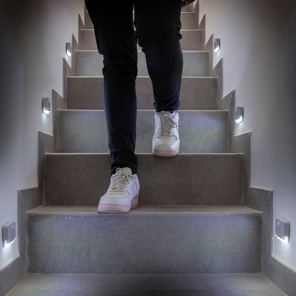 V13HB7CD71C88E28932CFFF31929E43285F0R5273948P5